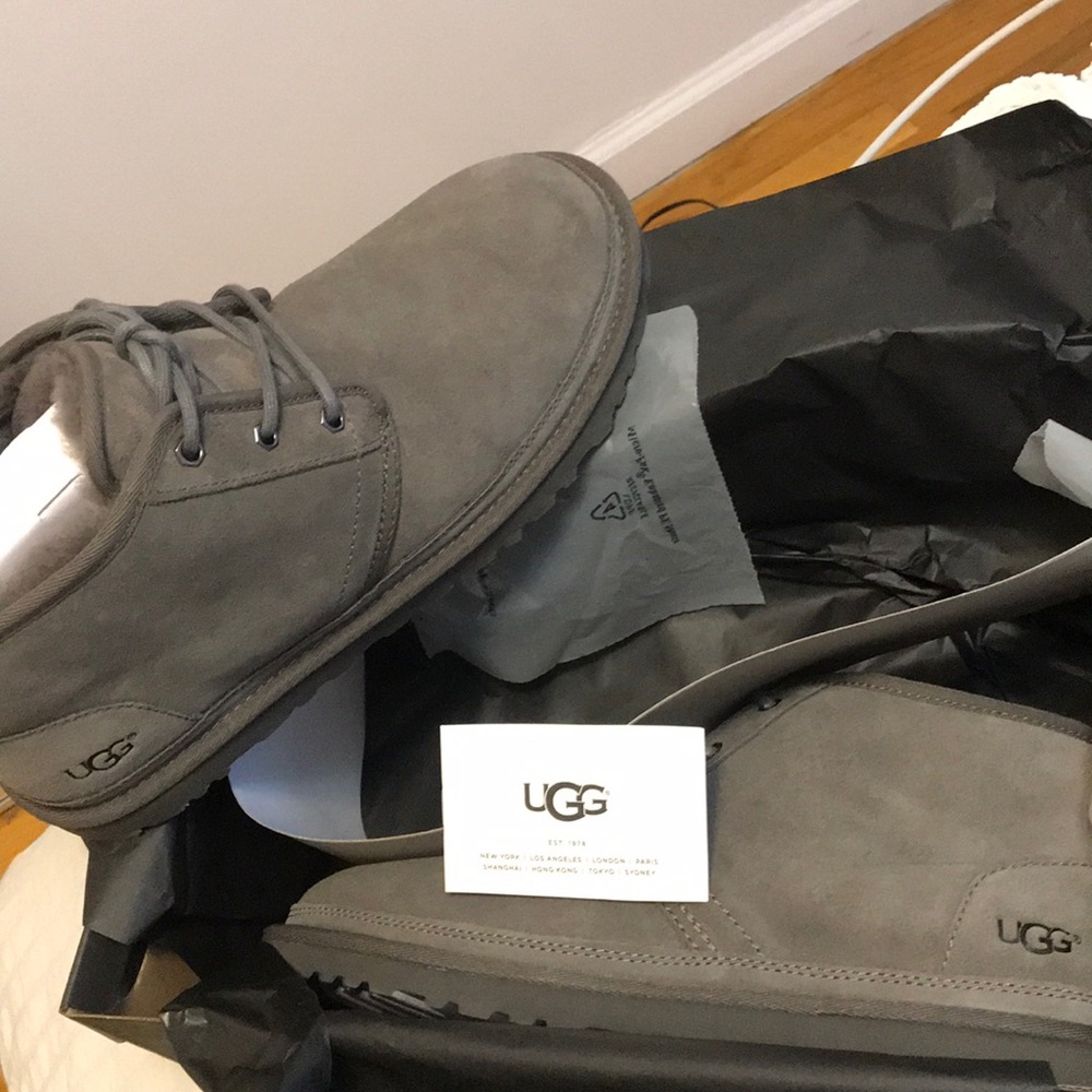 UGG men’s Neumel boots size 11